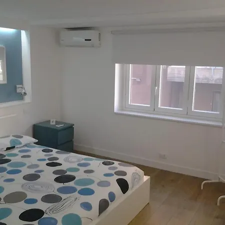 Apartment Velvet *